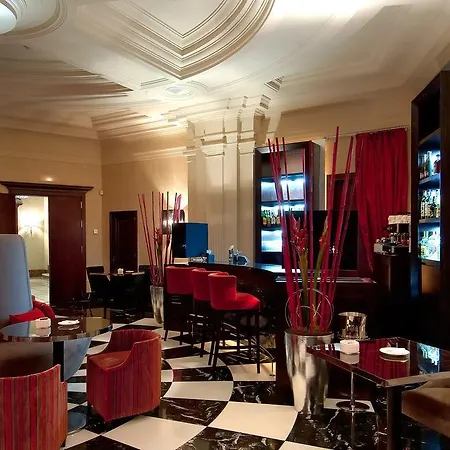 Center 4* Barcelona
